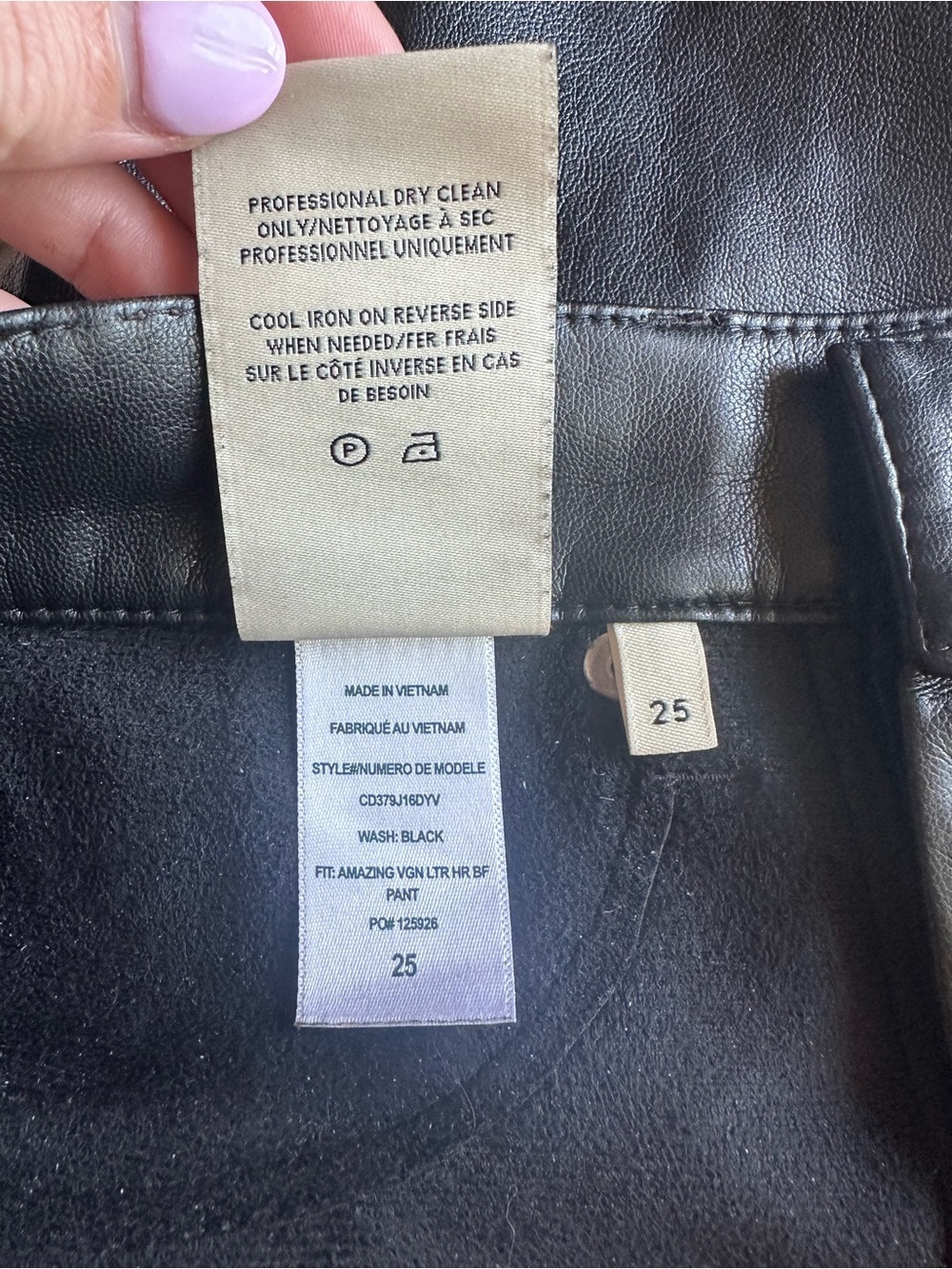 Alice + Olivia AMAZING VEGAN LEATHER BOYFRIEND PANT black size 25 - Picture 6 of 9